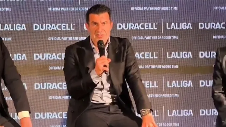 Figo: Môi trường tập thể như Real Madrid không nên có xung đột nội bộ; Real Madrid không nên bị đánh giá thấp ở trận derby quốc gia