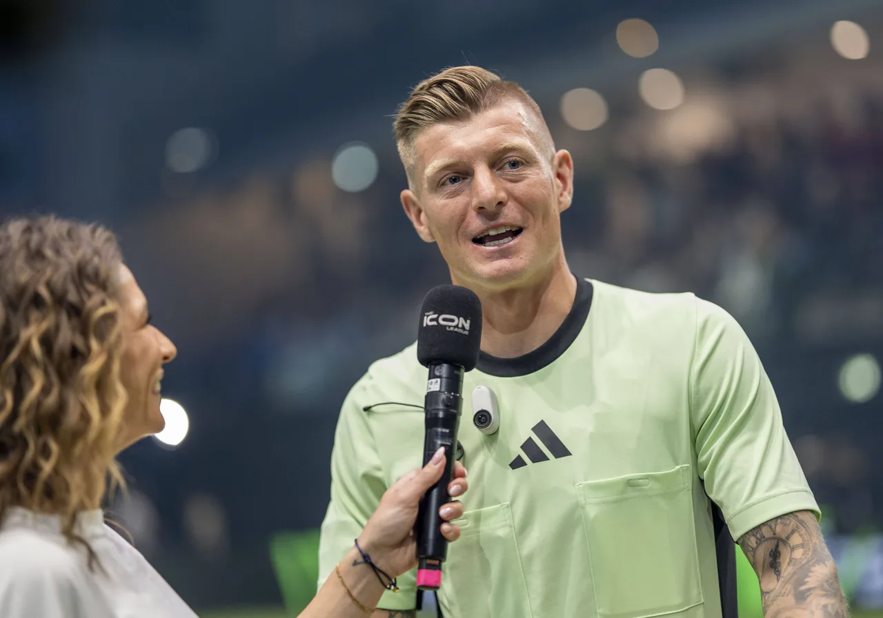 Kroos nói về việc Enrique thay Dembele: Không ai phàn nàn, thể hiện sự tôn trọng với HLV