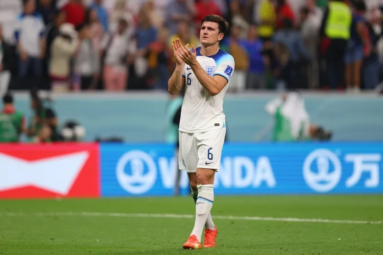 Allardyce cho rằng Tuchel quá nặng lời với Maguire và khuyên hậu vệ này cân nhắc chuyện lên tuyển