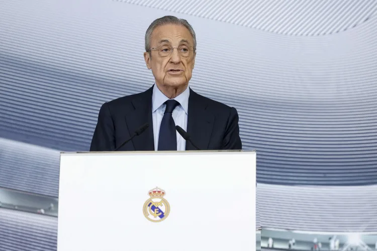 ESPN: Florentino muốn Carreras đá chính, từng yêu cầu Arbeloa giải thích cách dùng người