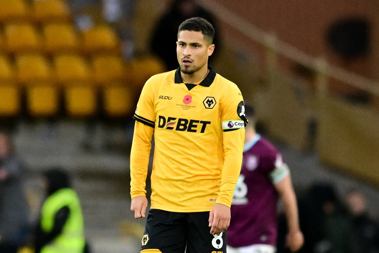 Atletico Madrid tiến sát thỏa thuận chiêu mộ Joao Gomes từ Wolves