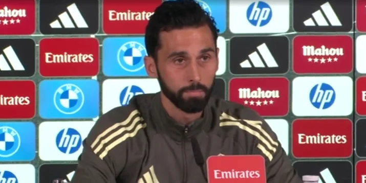 Arbeloa: Sẽ là dối trá nếu nói rằng các cầu thủ có mâu thuẫn với tôi. Bạn có thể yên tâm trong phòng thay đồ Real Madrid