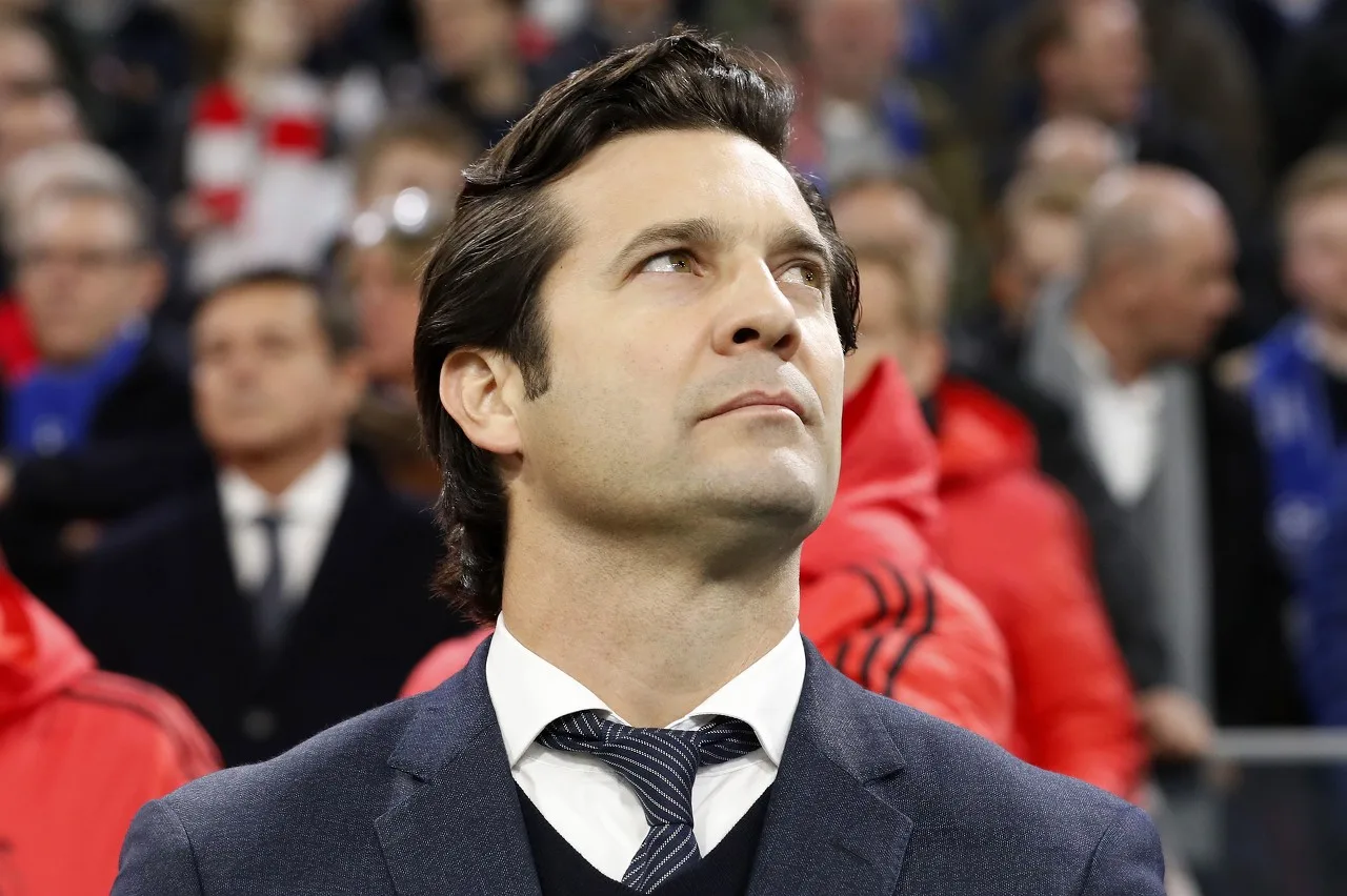 Mọi người: Giám đốc điều hành Real Madrid nghi ngờ Solari là người trong cuộc của câu lạc bộ, và tình hình của anh ấy trở nên đáng xấu hổ