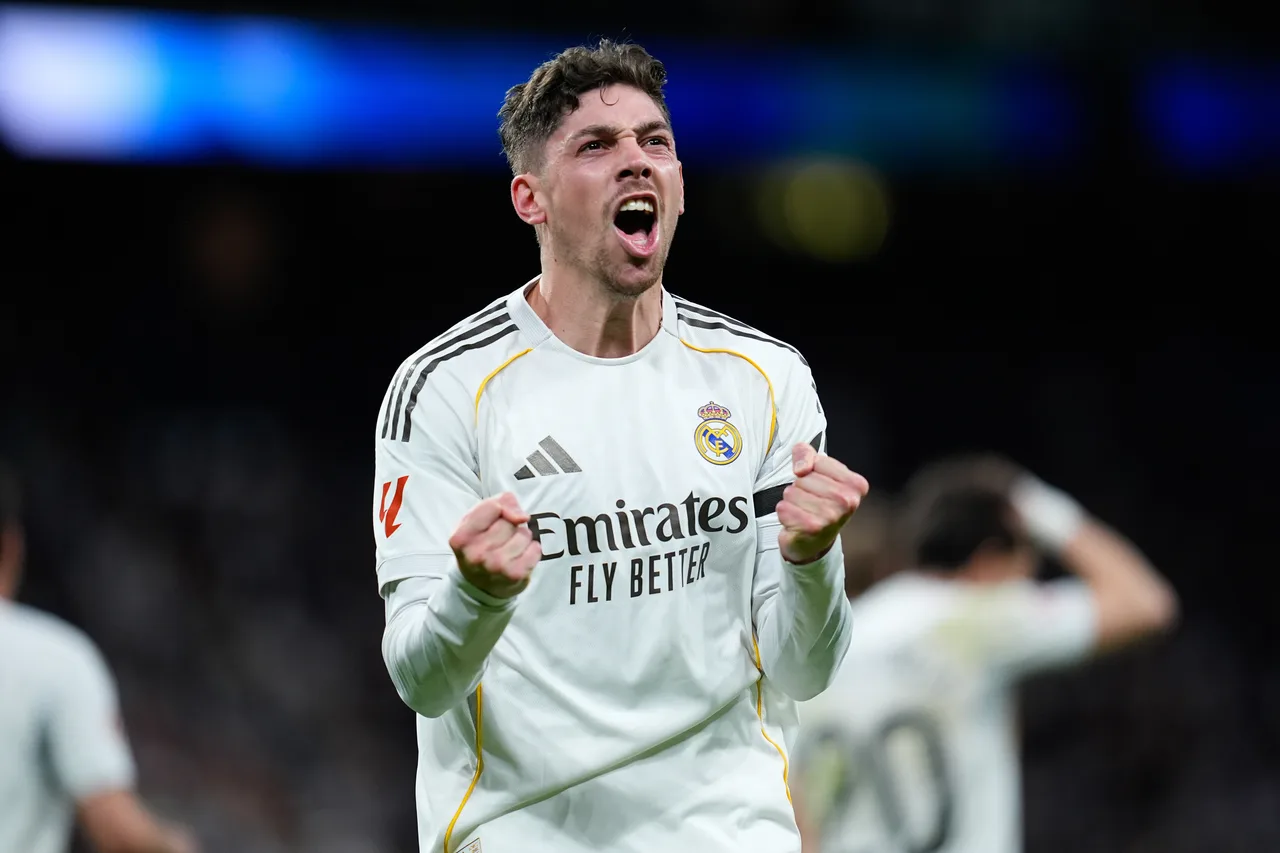 AS: Nguyên nhân chính dẫn đến tình trạng bất ổn dân sự ở Real Madrid là do các đội trưởng không làm tròn trách nhiệm và đội bóng cần một huấn luyện viên có bản lĩnh mạnh mẽ