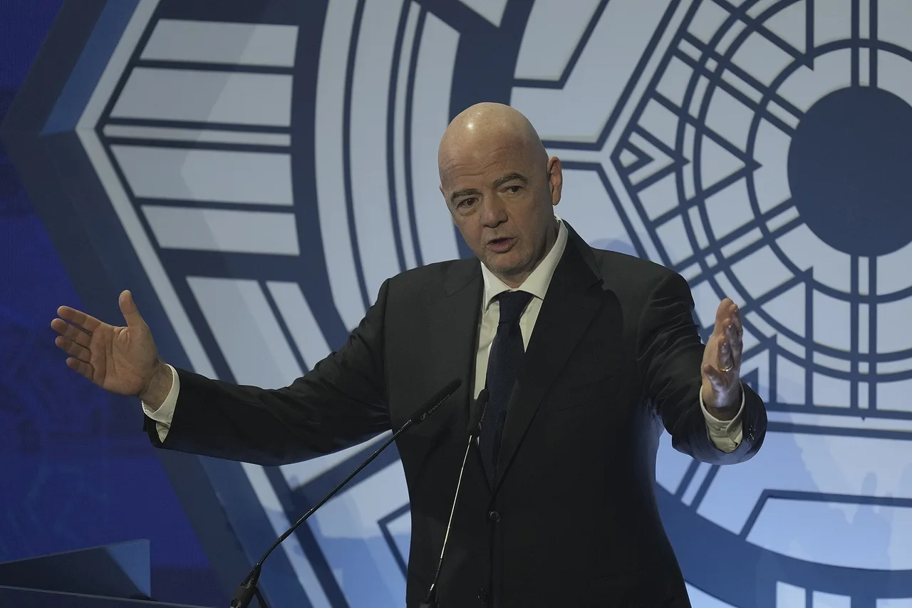 FIFA tính giảm một nửa án treo giò nếu cầu thủ thừa nhận hành vi phân biệt chủng tộc