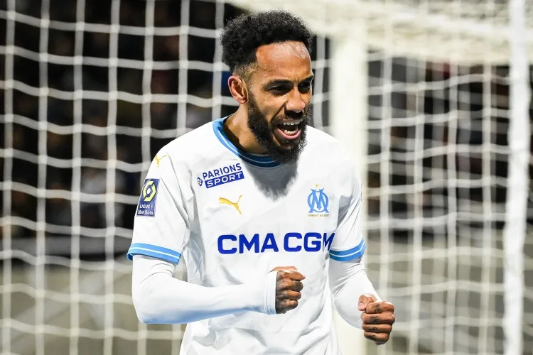 Lấy bình cứu hỏa và xịt vào ban quản lý câu lạc bộ! L'Equipe: Aubameyang bị loại khỏi đội hình Ligue 1 của Marseille