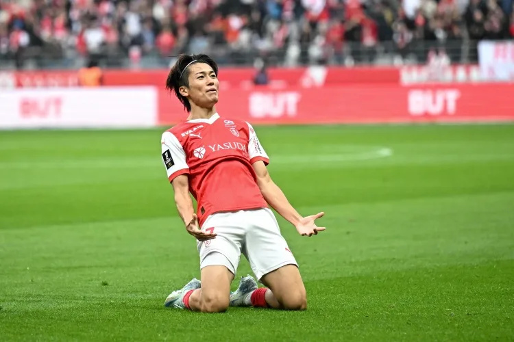 Keito Nakamura ghi bốn bàn ở vòng cuối cùng của Ligue 2 và ghi bàn thắng thứ 14 trong mùa giải, nhưng Reims đã bỏ lỡ trận play-off thăng hạng.