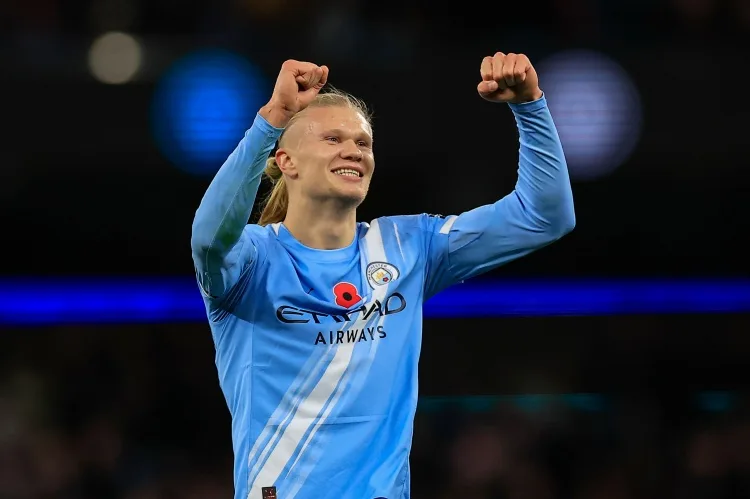 Một người vượt quá một đội! Haaland đã ghi được 26 bàn thắng ở Premier League mùa này, trong khi đội Wolves chỉ ghi được 24 bàn thắng