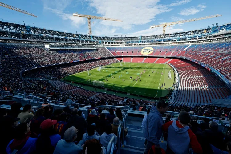 Thể thao thế giới: Nhân viên truyền thông 654 đưa tin trực tiếp El Clasico, lập kỷ lục Camp Nou mùa này