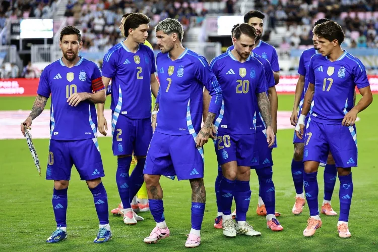 Argentina công bố danh sách sơ bộ 55 cầu thủ dự World Cup 2026, Messi vẫn là đầu tàu