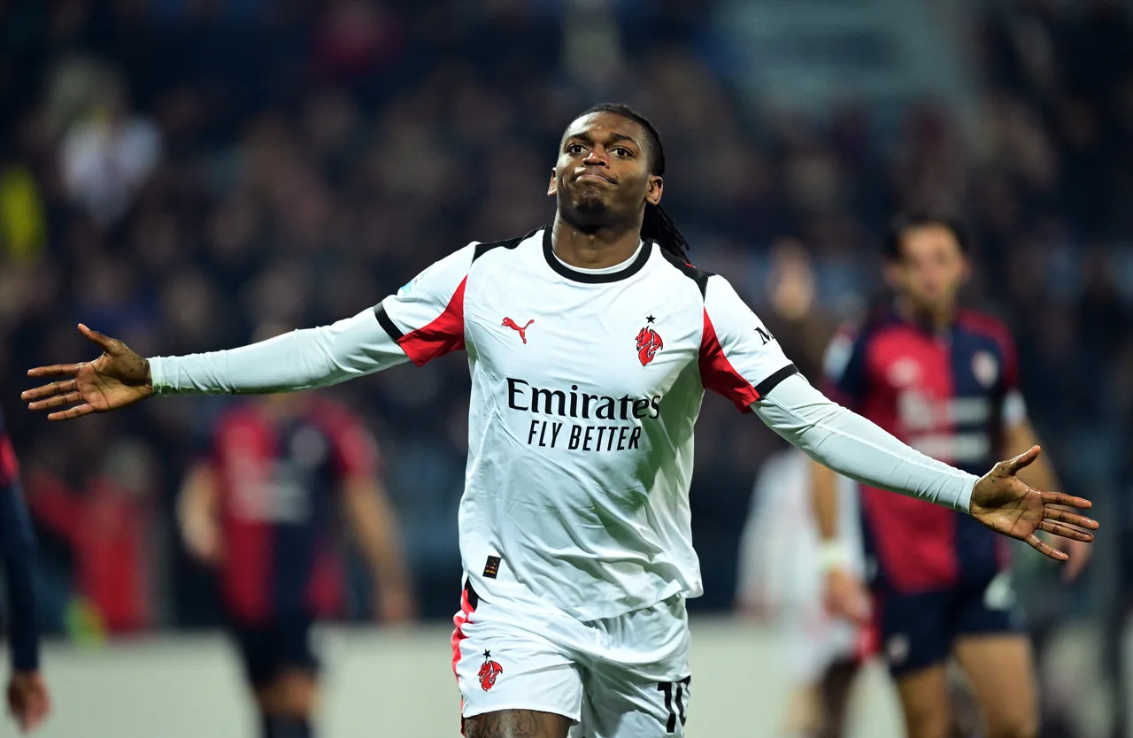 Schira: Milan sẵn sàng bán Leo với giá 50 triệu euro nhưng chưa nhận được lời đề nghị chính thức