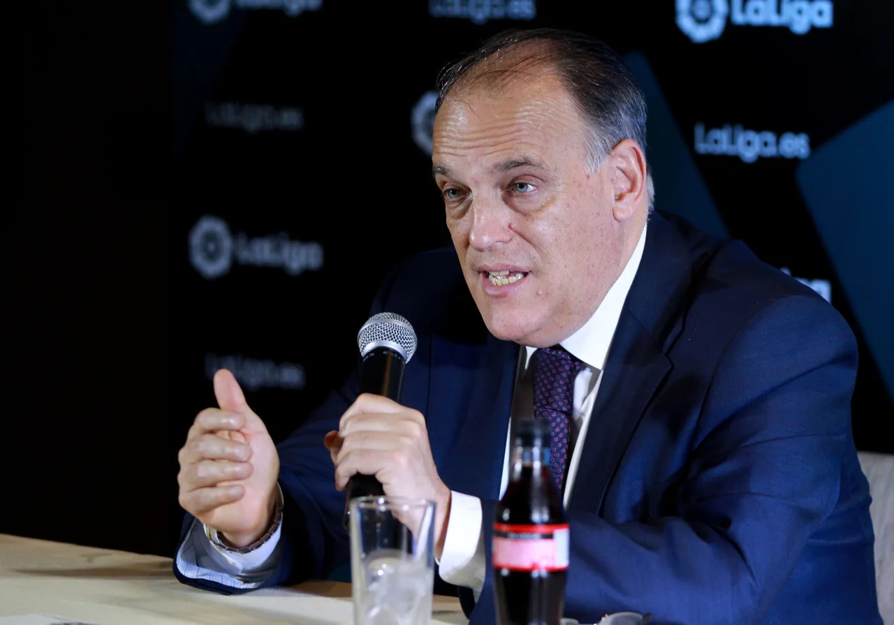 Tebas chúc mừng Barcelona vô địch: Họ chinh phục La Liga thuyết phục