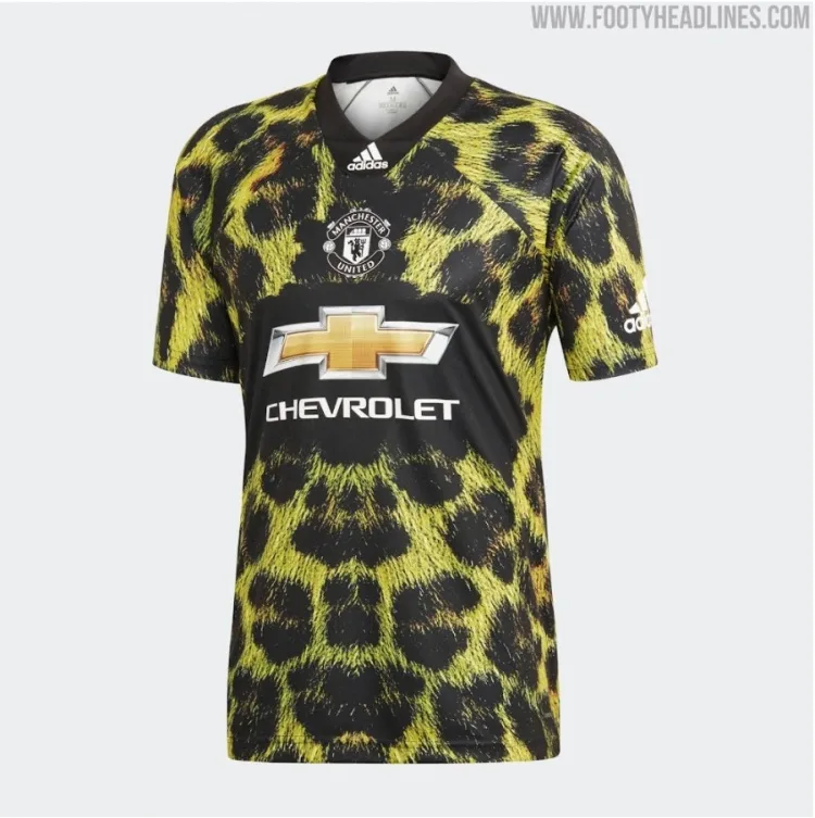 Truyền thông nước ngoài: Man United sẽ trình làng áo đấu thứ tư đầu tiên trong lịch sử đội bóng, sẽ chính thức ra mắt vào mùa giải 2026-27.
