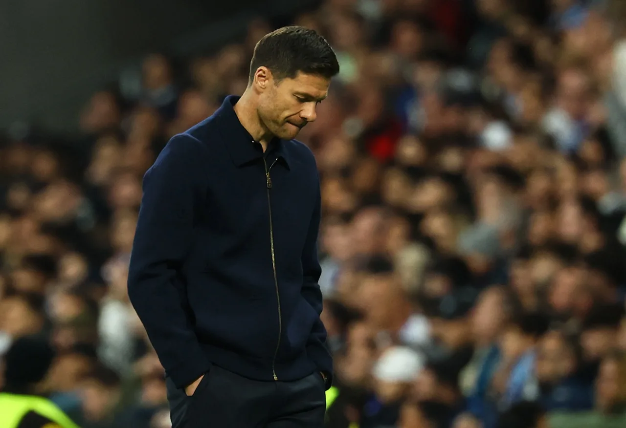 Chelsea thăm dò khả năng mời Xabi Alonso, HLV người Tây Ban Nha để ngỏ