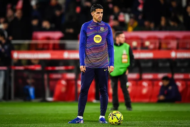 Barcelona muốn giữ Cancelo, cần đàm phán lại với Riyadh Crescent