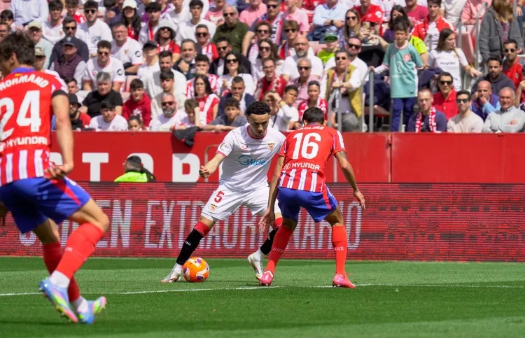 Villarreal đã cố gắng ký hợp đồng với Vargas trong hai kỳ chuyển nhượng vừa qua nhưng không thành công.