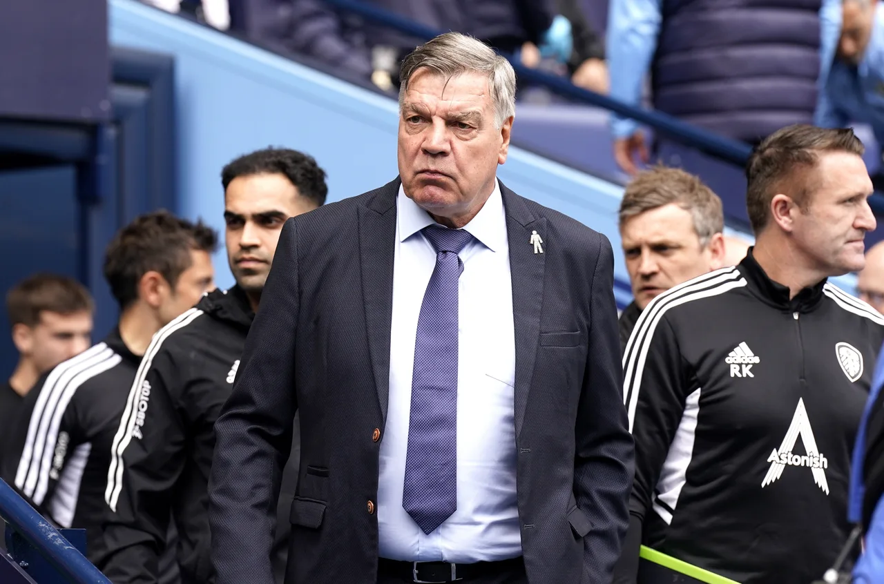 Allardyce: Hủy bàn thắng của West Ham là bê bối, Pháo thủ làm nhiều lần mà không bị trừng phạt
