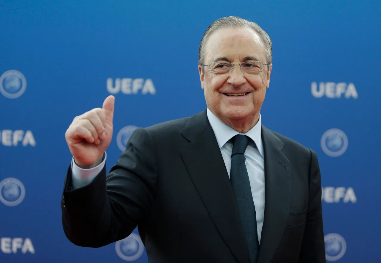 Phóng viên Corbe khẳng định: Buổi họp báo này không liên quan gì đến việc Florentino từ chức