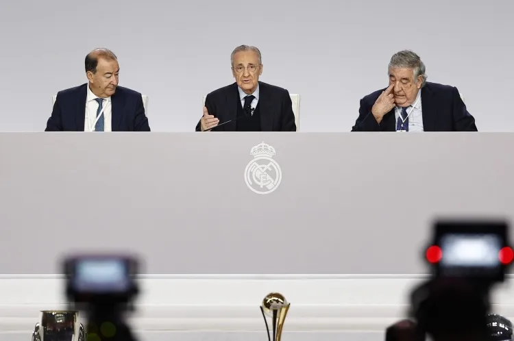 Bình luận viên Serge: Florentino luôn phàn nàn với phóng viên và trọng tài, ông không thể làm chủ tịch Real Madrid được nữa
