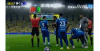 Ronaldo ôm Benzema khi tiền đạo người Pháp rời sân