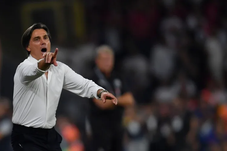 Chủ tịch LĐBĐ Thổ Nhĩ Kỳ: Montella sẽ tiếp tục dẫn dắt đội tuyển quốc gia. Roma đã mời anh ấy làm huấn luyện viên vào năm ngoái