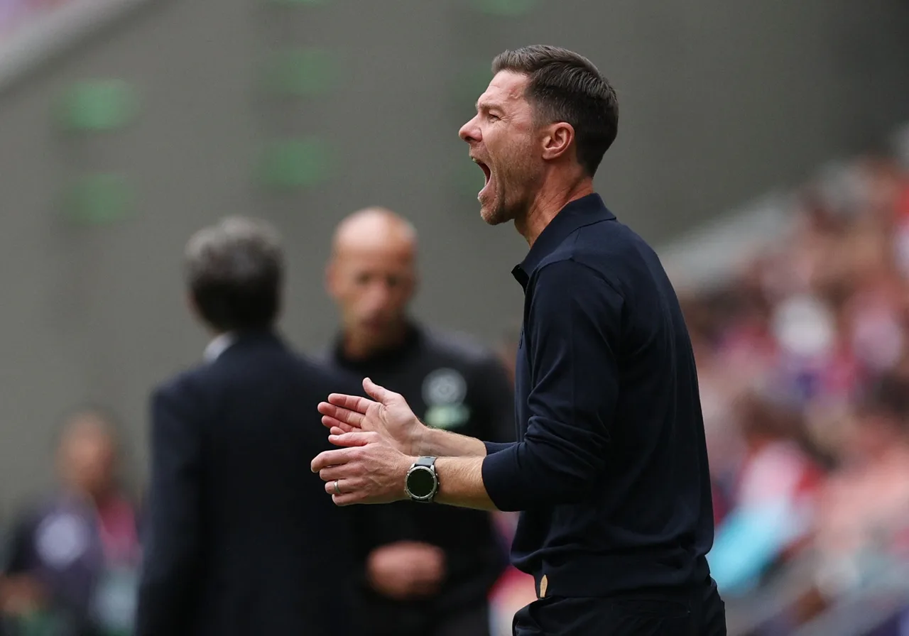 The Guardian: Chelsea lạc quan về việc thuê Alonso làm HLV, ông và Illaura là ứng viên chính