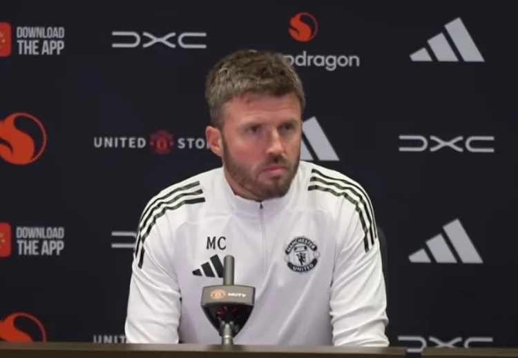 Carrick: Casemiro có thể ra sân, tương lai của tôi sẽ sớm được định đoạt