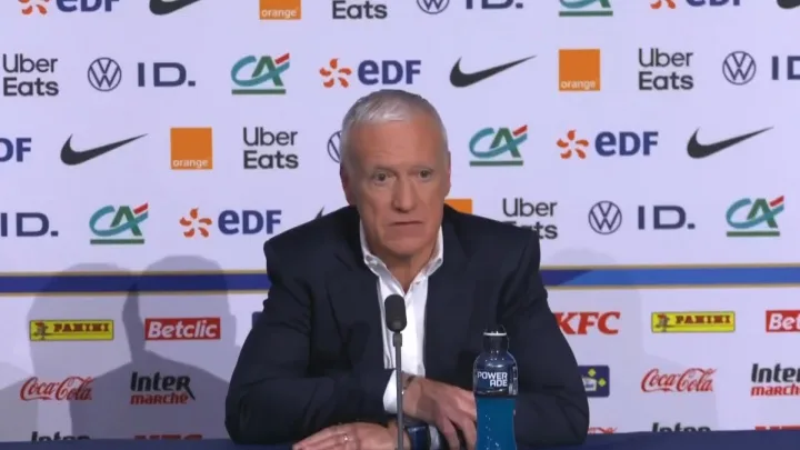 Deschamps: Dembélé ở đâu? Giữ cổng! Ông ấy là Mr. Ballon d'Or, còn PSG chỉ đơn giản là trừng phạt đối thủ