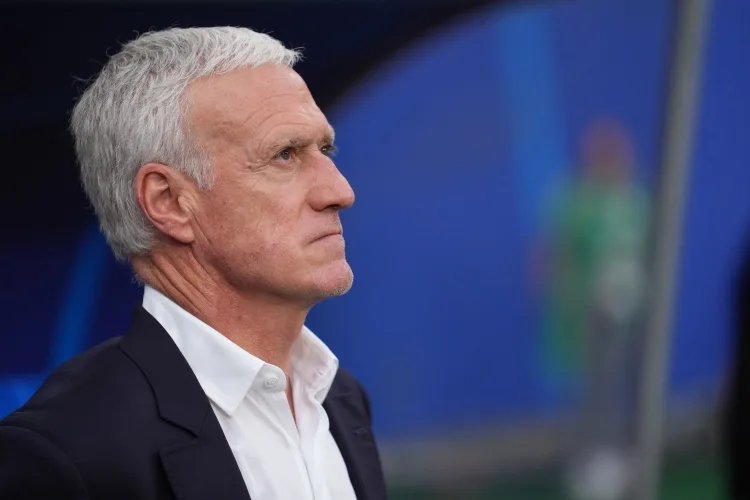 Deschamps: Tôi chưa có ý định giải nghệ. Các đội tuyển hoặc câu lạc bộ quốc gia khác? Mọi thứ đều có thể