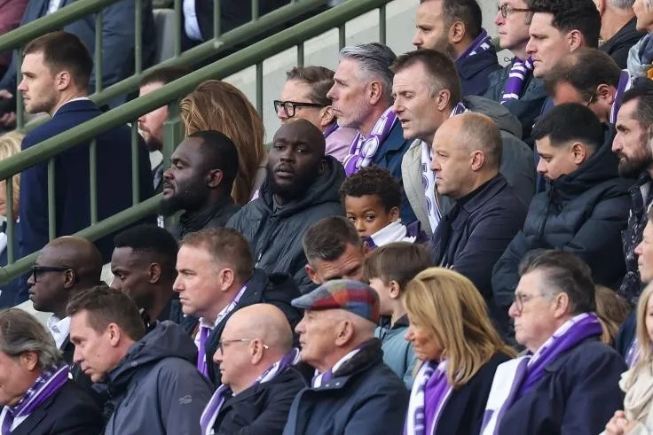 Truyền thông Bỉ: Lukaku và con trai được Anderlecht mời tới xem chung kết Cúp Bỉ