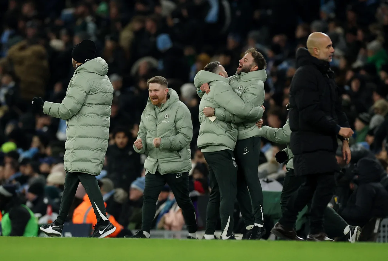 Báo Anh: McFarlane có thể lập kỷ lục nếu đưa Chelsea vô địch FA Cup