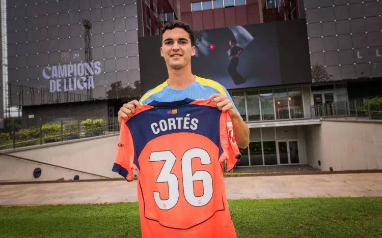 Kỷ niệm buổi diễn đầu tiên sau 5 năm tham gia! Cầu thủ trẻ Barcelona Cortes: Tôi ra mắt đội bóng hay nhất thế giới