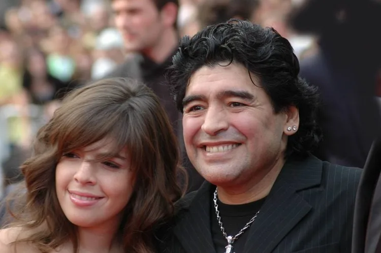 Bác sĩ: Tình trạng của Maradona có thể cải thiện trong vòng 48 giờ nếu được dùng thuốc lợi tiểu