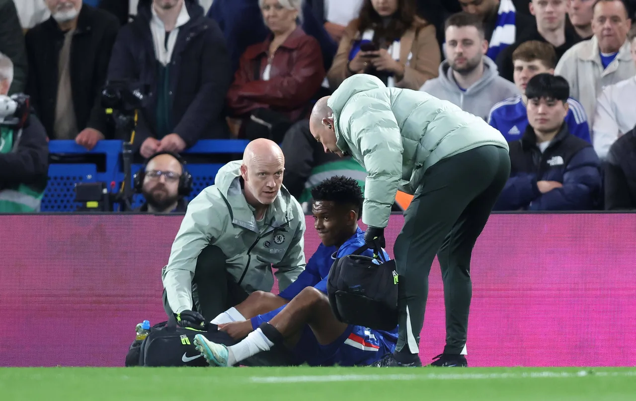 TA: Esteban được xác nhận sẽ bỏ lỡ World Cup và đã trở lại Chelsea để đánh giá phục hồi chức năng