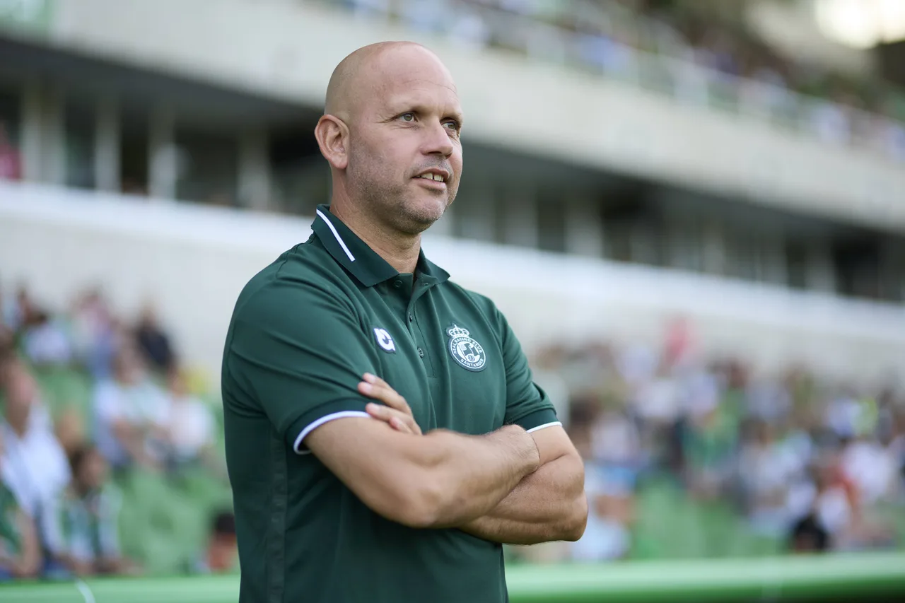 Trở lại La Liga, Racing Santander giành suất thăng hạng trước 2 vòng đấu