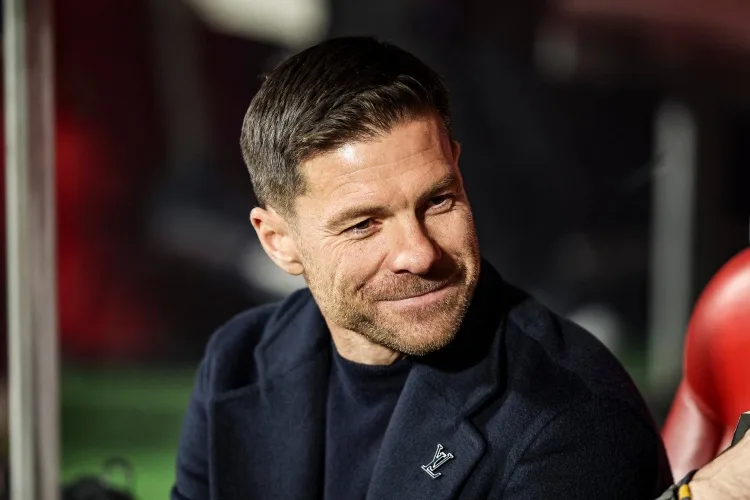 DO: Alonso đã đạt được thỏa thuận toàn diện với Chelsea để làm huấn luyện viên mới của đội. Hợp đồng 4 năm sẽ sớm được công bố chính thức.