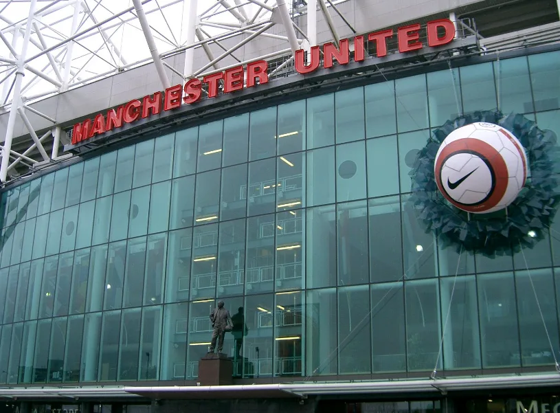 308 trận thắng và 26 trận hòa! Man United có 334 lần dẫn trước trong hiệp một trên sân nhà ở Premier League và vẫn bất bại.