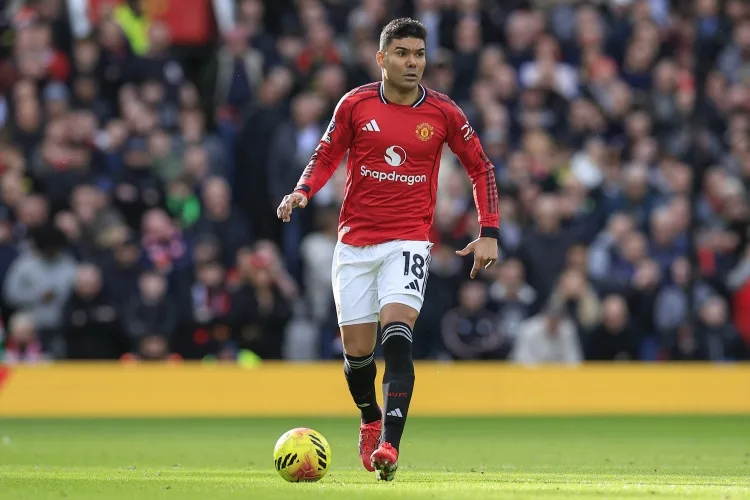 BBC: Dù thế nào đi chăng nữa, Casemiro sẽ được coi như người hùng khi trở lại Old Trafford