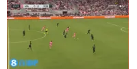 Mục tiêu nghề nghiệp 910! Messi ghi bàn nhờ đường chuyền đánh gót của Segovia và Miami 1-0 dẫn trước.
