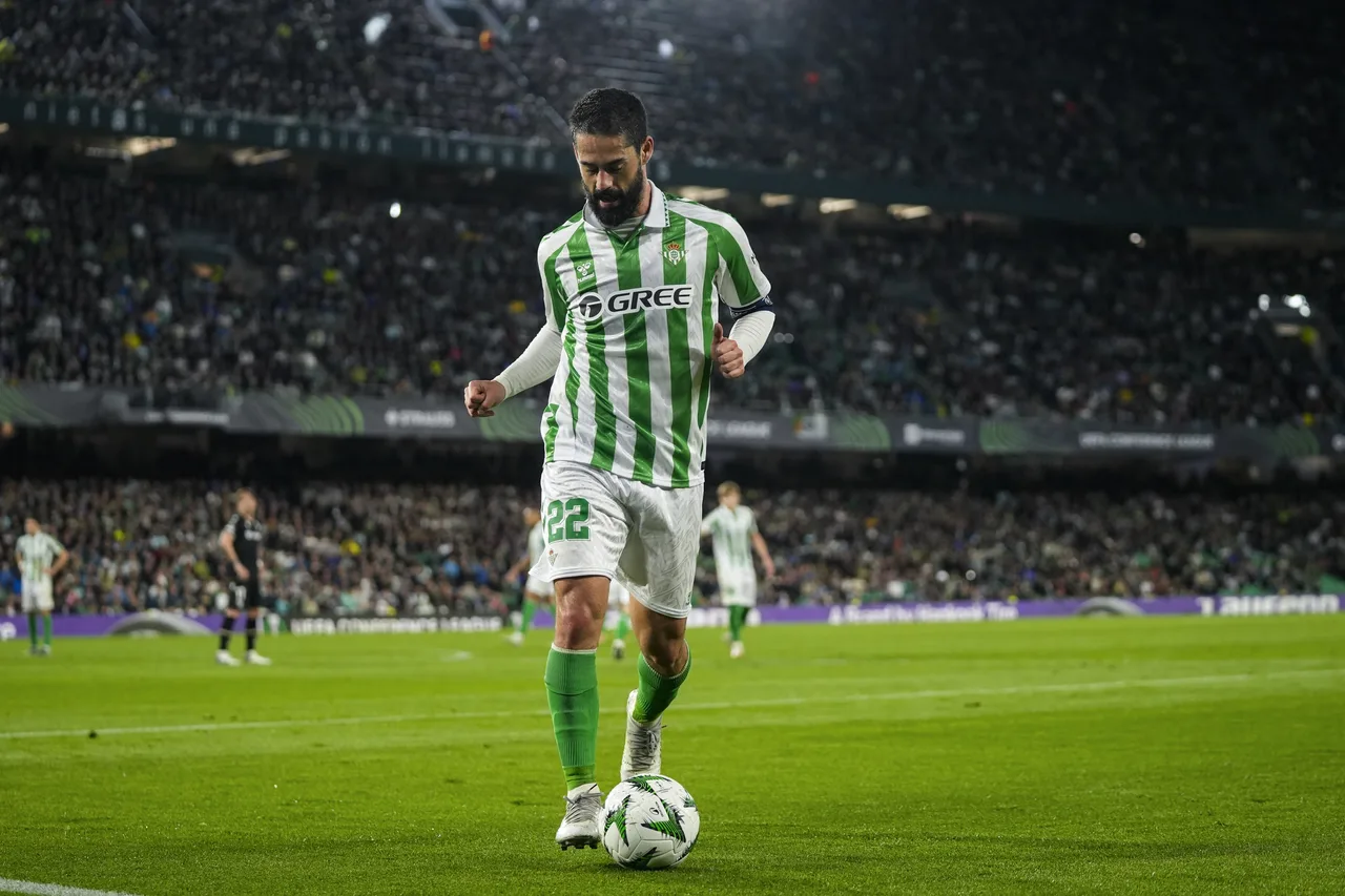 Isco: Chúng tôi đã suýt gỡ hòa một vài lần trong 1-2, nhưng cuối cùng chúng tôi hơi thiếu may mắn.