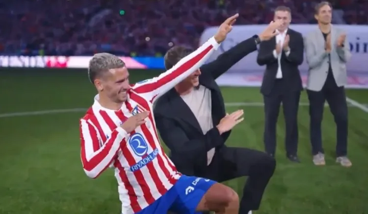 Torres bày tỏ lòng kính trọng đối với Griezman: Anh ấy có lẽ là cầu thủ Atletico Madrid vĩ đại nhất mà chúng tôi từng gặp trực tiếp