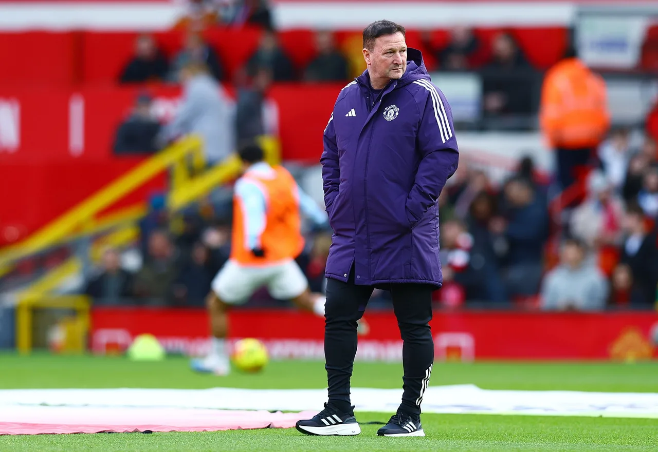 Romano: Hà Lan cũng ký hợp đồng mới với Man United đến năm 2028 + tùy chọn gia hạn 1 năm