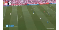 Mbappe ghi bàn! Tuy nhiên, Bellingham đã rơi vào thế việt vị khi chuyền bóng và bàn thắng không hợp lệ.