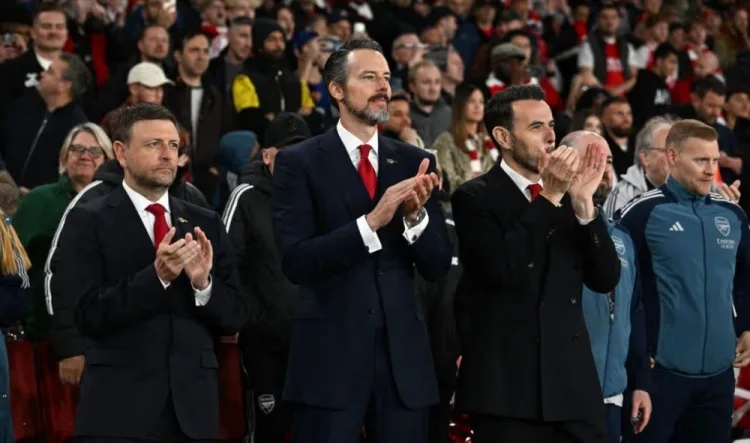 Truyền thông Anh: HLV Kroenke của Arsenal nói rõ đội bóng sẽ thể hiện tham vọng trong kỳ chuyển nhượng mùa hè