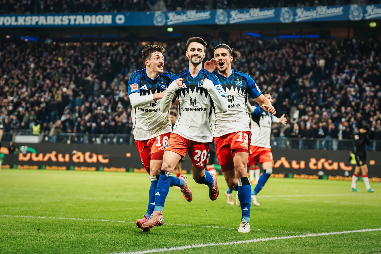 Quan chức Hamburg: Fabio Vieira, Vushkovic và 6 cầu thủ khác sẽ rời đội sau khi hết hạn cho mượn