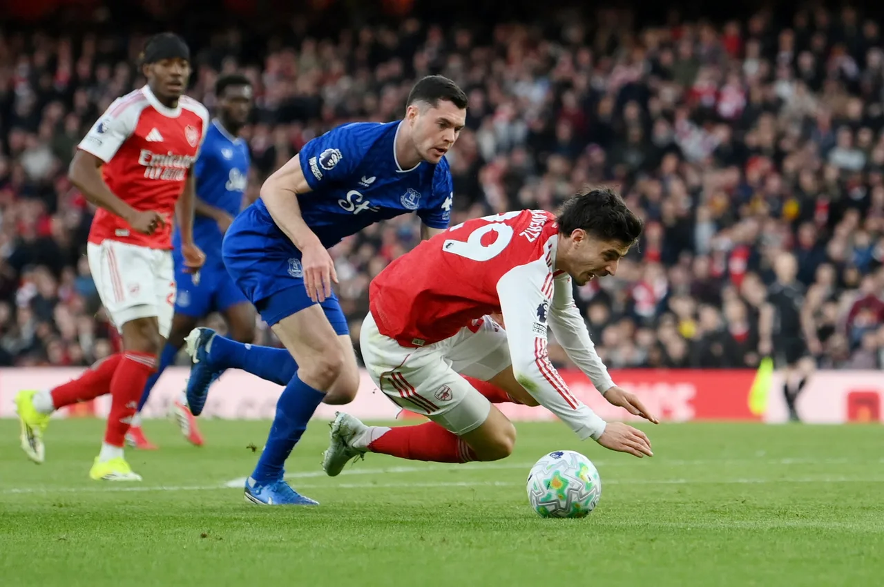Vieira: Hành động của Havertz chưa đủ mạnh để phải nhận thẻ đỏ