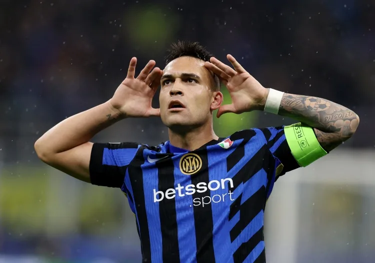 Mourinho nói bây giờ không ai có thể thi đấu ở Tam Vương Quốc, Lautaro: So sánh các thời đại khác nhau là vô nghĩa