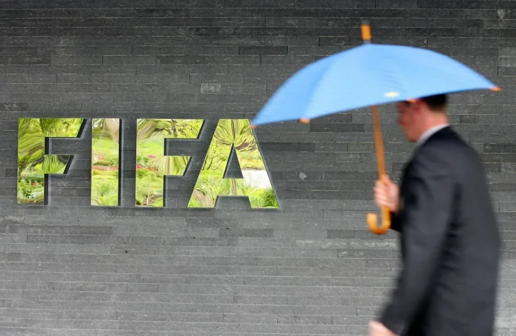 TA: FIFA sẽ một lần nữa cấm quốc kỳ cũ của Iran vào World Cup năm nay