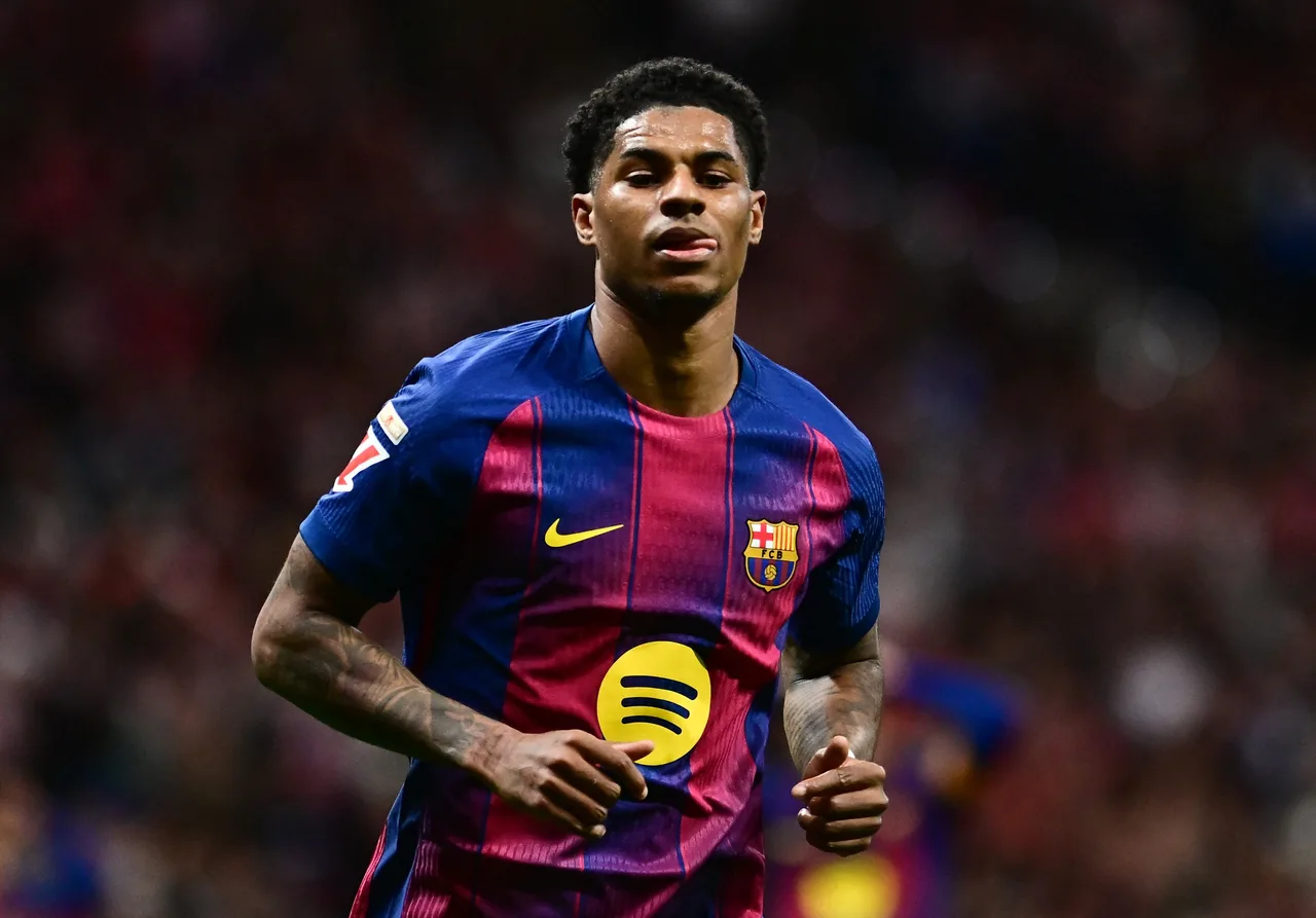 Truyền thông phương Tây: Rashford sẵn sàng giảm lương để ở lại Barcelona, ​​​​Carrick đánh giá cao anh + Man United không loại trừ khả năng anh trở lại