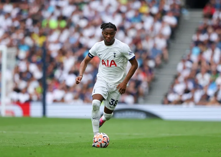 Udoji: Đây là trận derby London, chúng ta phải thể hiện quyết tâm và tinh thần chiến đấu để giành chiến thắng